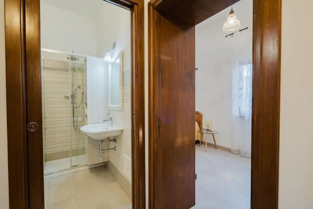 Affittasardegna-Portico Delle Rose Apartment Castelsardo